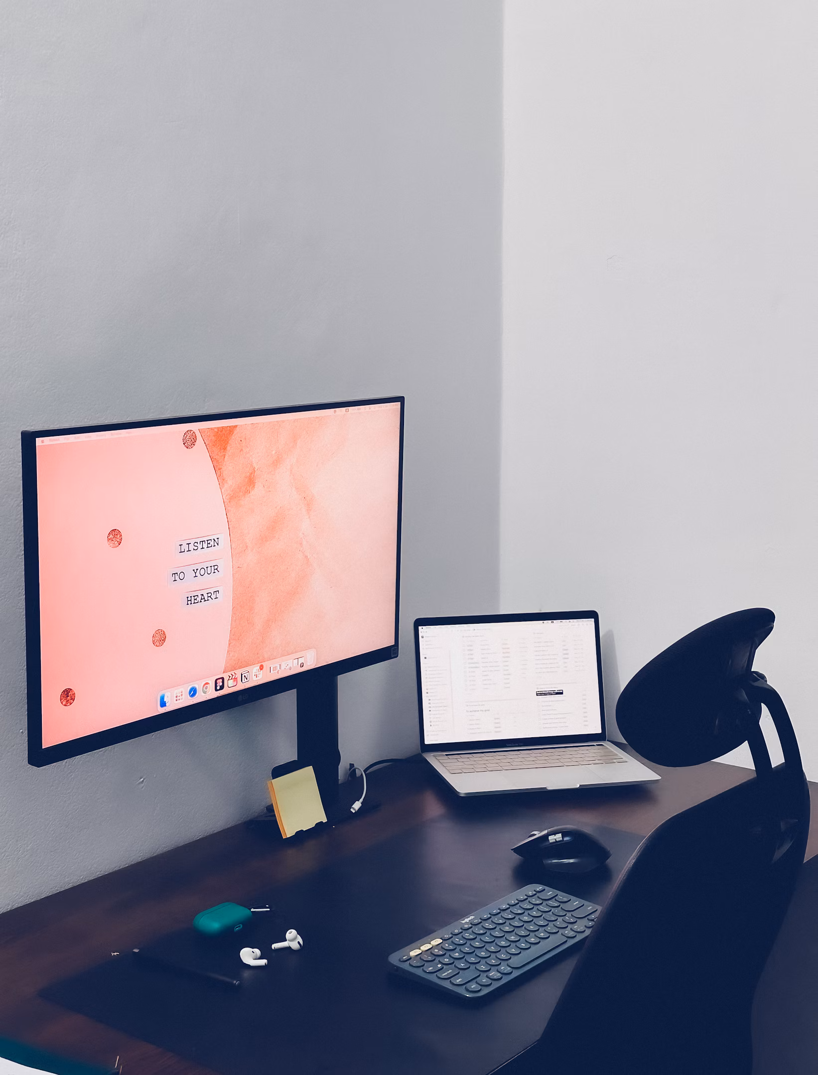 Essential Work-From-Home Accessories: A Guide to Creating the Perfect Setup